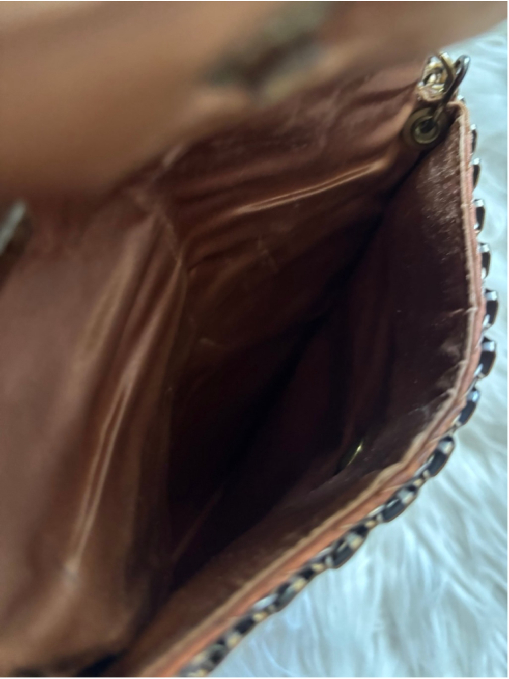 WHITING & DAVIS vintage Brassy Gold Metal Shoulder Bag - Picture 5 of 9
